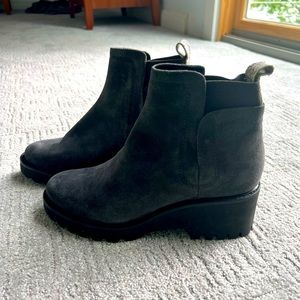 NWT Dolce Vita Huey Wedge Bootie